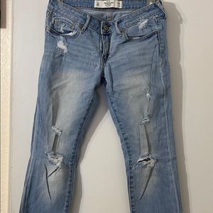 Light washed super skinny jeans